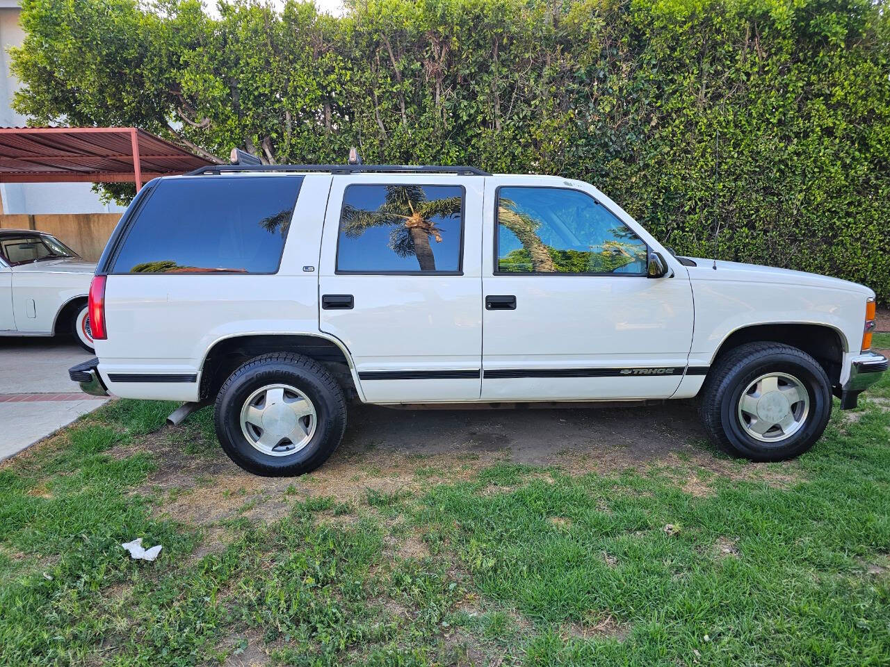 1998 Chevrolet Tahoe 3
