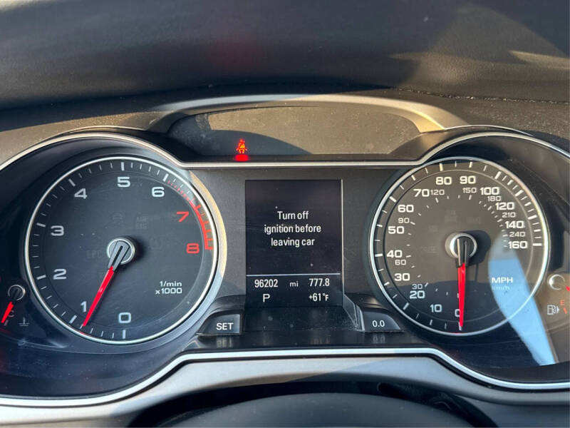 2015 Audi A4 2.0T quattro Premium Plus