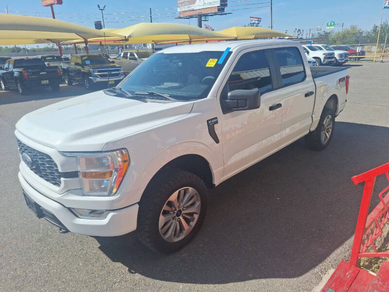 2022 Ford F-150 XL's photo