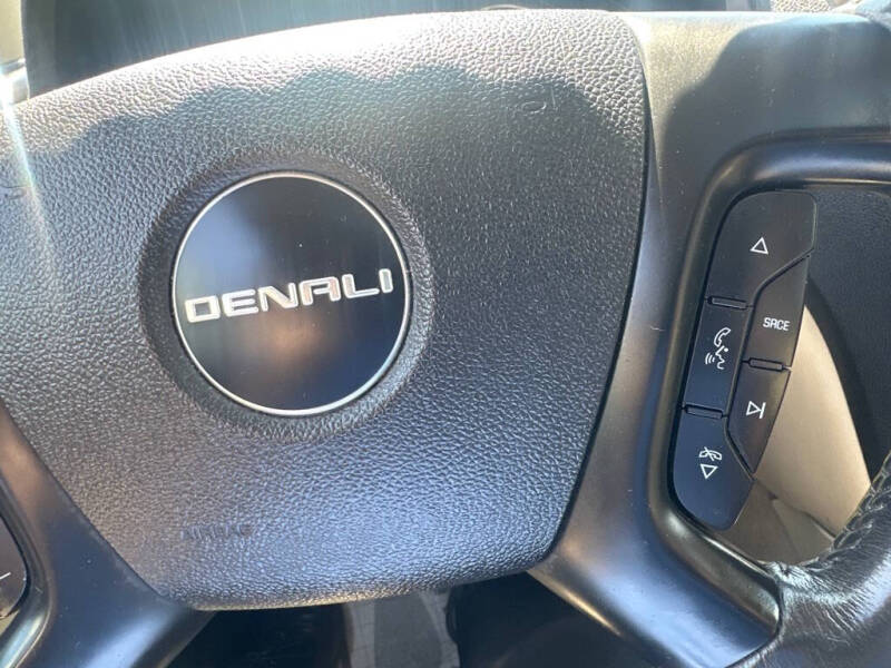 2012 GMC Acadia Denali