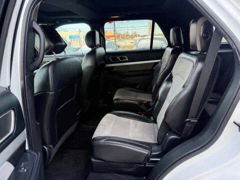 2017 Ford Explorer XLT