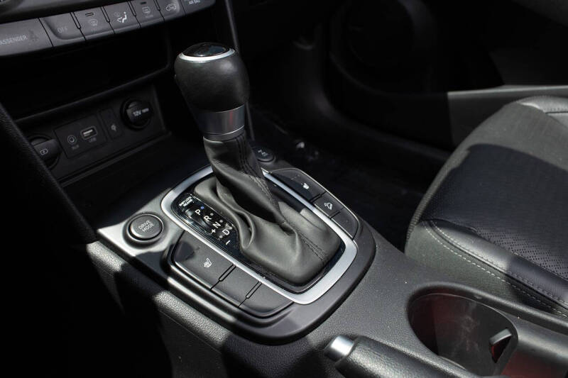 2020 Hyundai Kona Limited