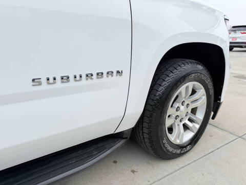 2019 Chevrolet Suburban LT