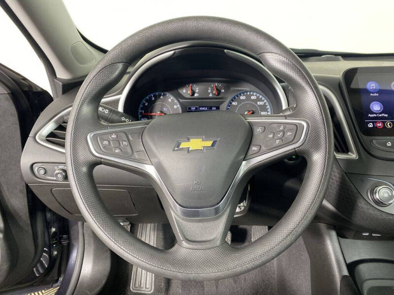 2022 Chevrolet Malibu LS