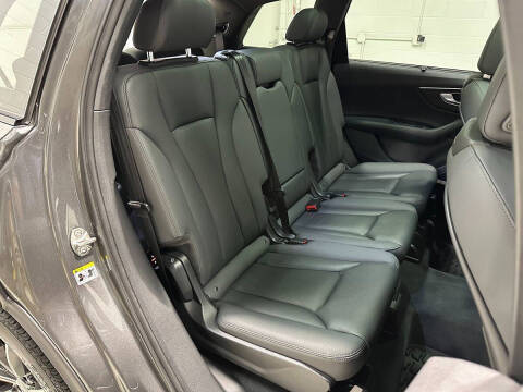 2021 Audi Q7 quattro Premium Plus 55 TFSI