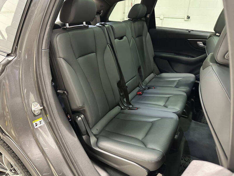 2021 Audi Q7 quattro Premium Plus 55 TFSI