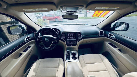 2018 Jeep Grand Cherokee Laredo