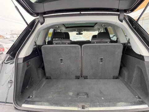 2020 Audi Q7 quattro Premium Plus 55 TFSI