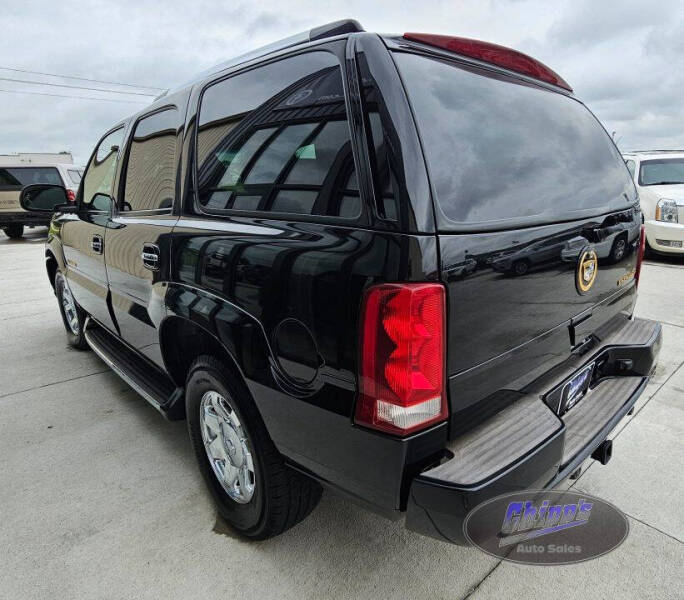 2003 Cadillac Escalade