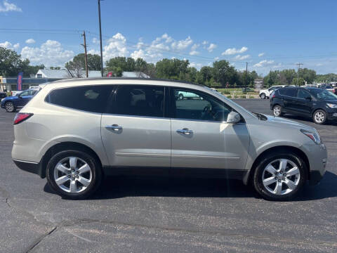2017 Chevrolet Traverse LT