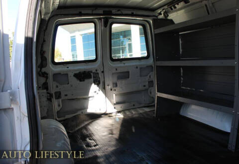 2023 Chevrolet Express 2500