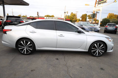 2019 Nissan Altima 2.5 SR