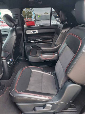 2022 Ford Explorer ST-Line