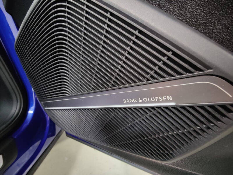 2022 Audi SQ5 3.0T quattro Premium Plus