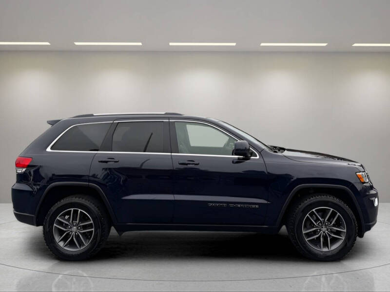 2018 Jeep Grand Cherokee Laredo E