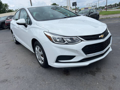 2016 Chevrolet Cruze for sale at Summit Palace Auto in Waterford MI