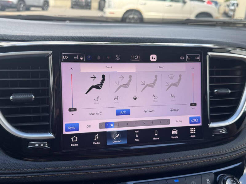 2022 Chrysler Pacifica Pinnacle