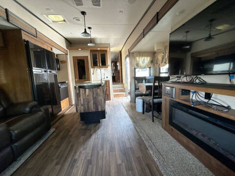 2018 Coachmen RV Chaparral