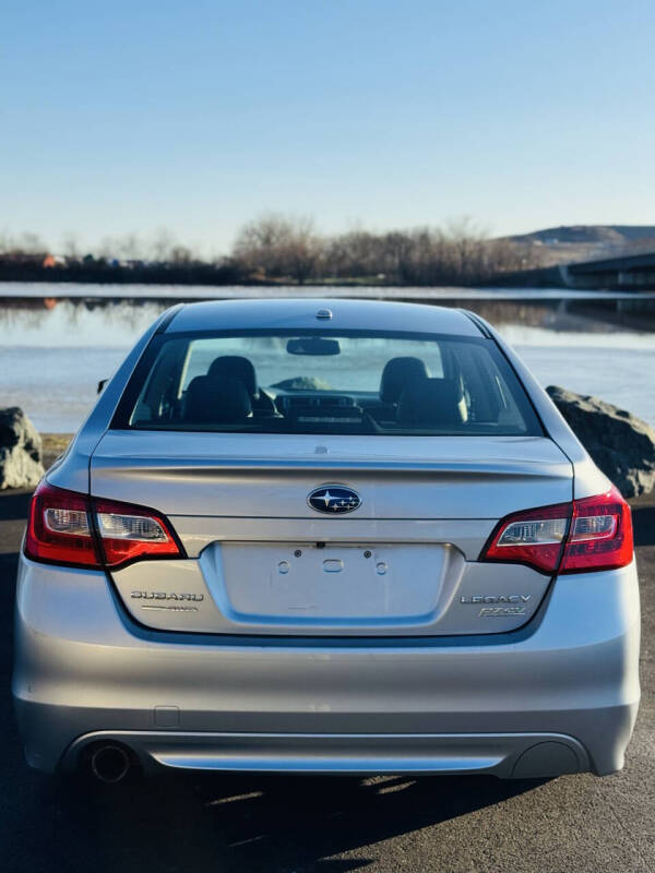 2015 Subaru Legacy 2.5i Limited