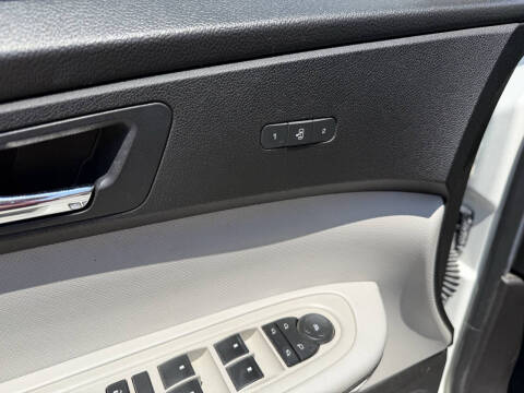 2012 GMC Acadia Denali
