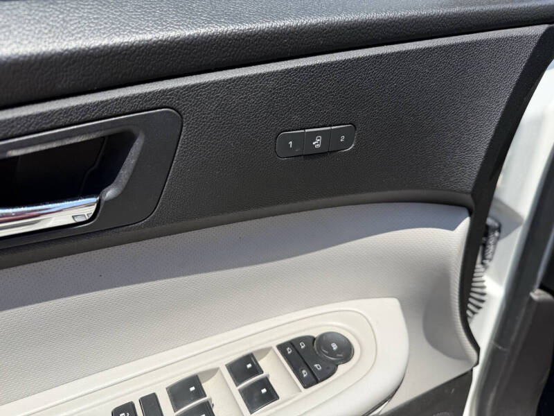 2012 GMC Acadia Denali