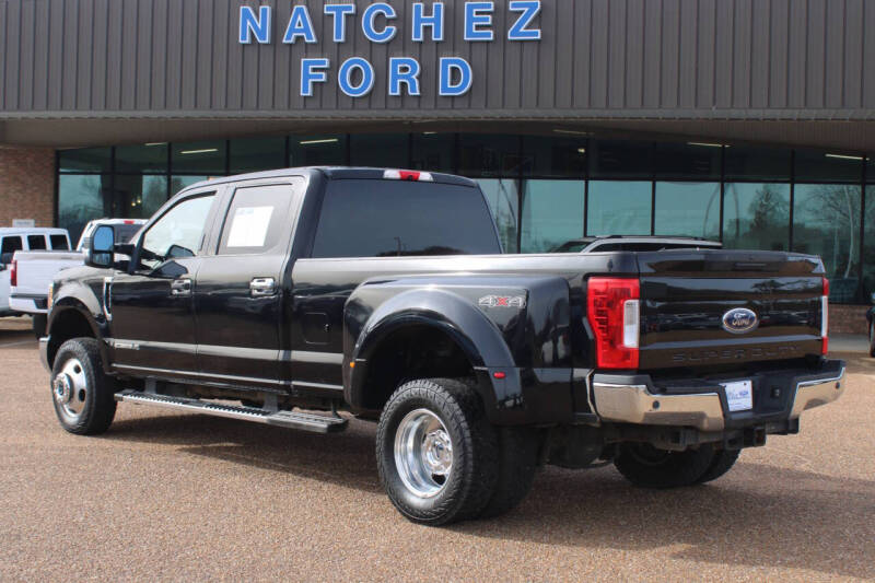 2017 Ford F-350 Super Duty XLT