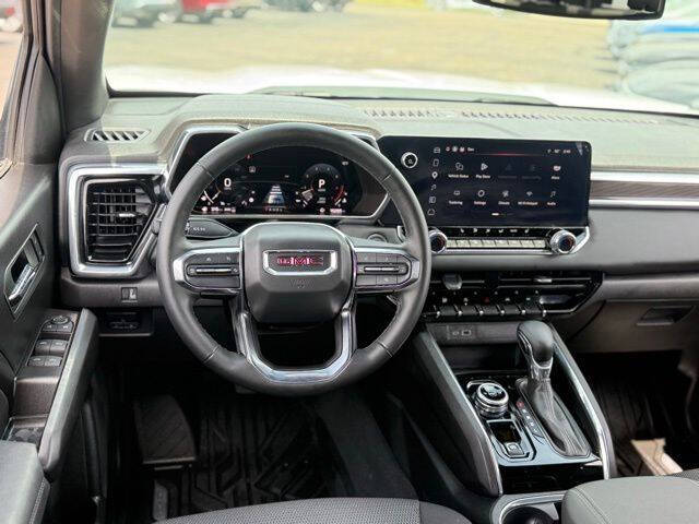2024 GMC Canyon Elevation