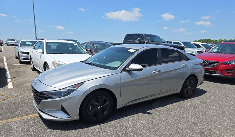2022 Hyundai Elantra