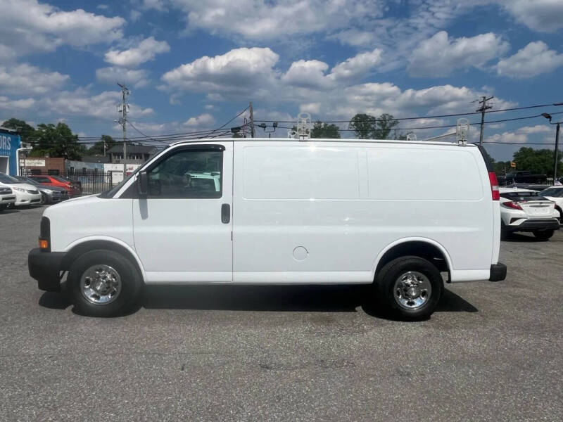 2017 Chevrolet Express 2500