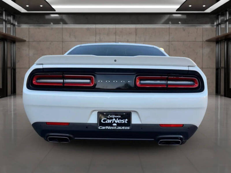 2015 Dodge Challenger