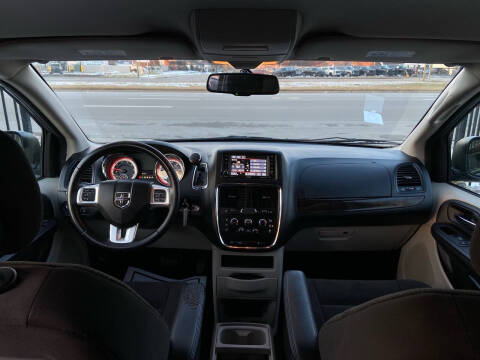 2017 Dodge Grand Caravan SE