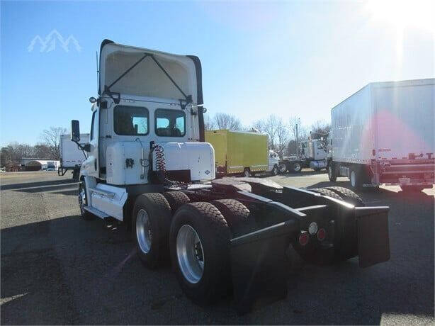 2016 Freightliner Cascadia