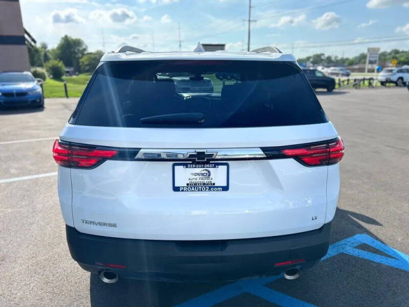 2023 Chevrolet Traverse LT Cloth