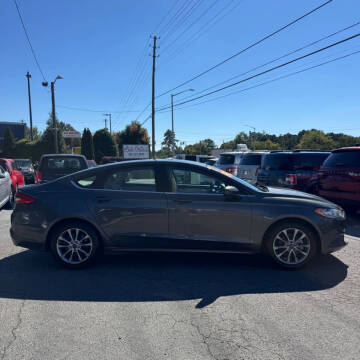 2017 Ford Fusion SE