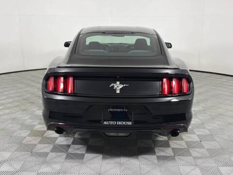 2015 Ford Mustang V6