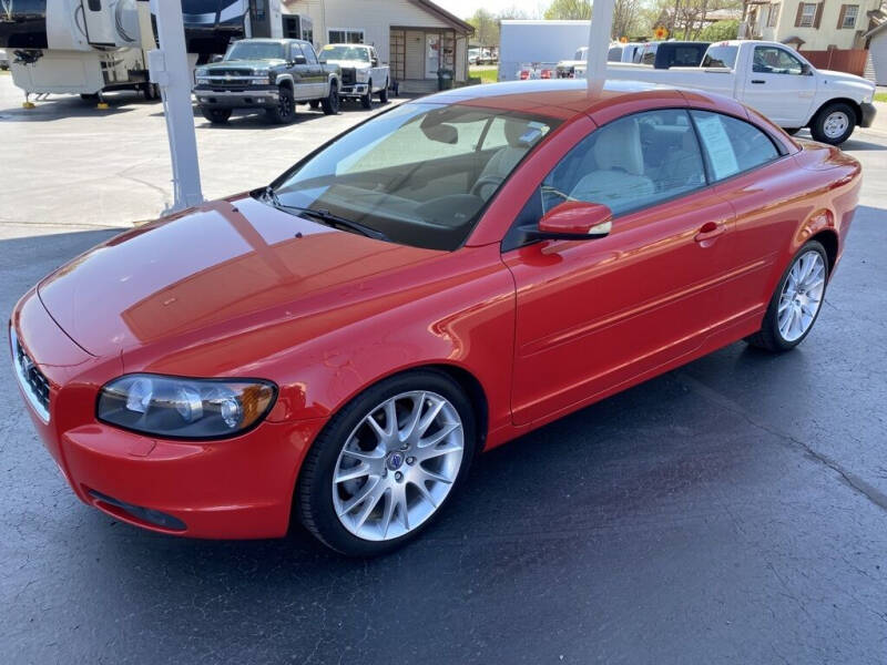 2007 Volvo C70 for sale at Blue Bird Motors in Crossville TN