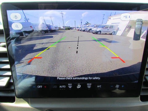 2022 Ford Transit 350 XLT