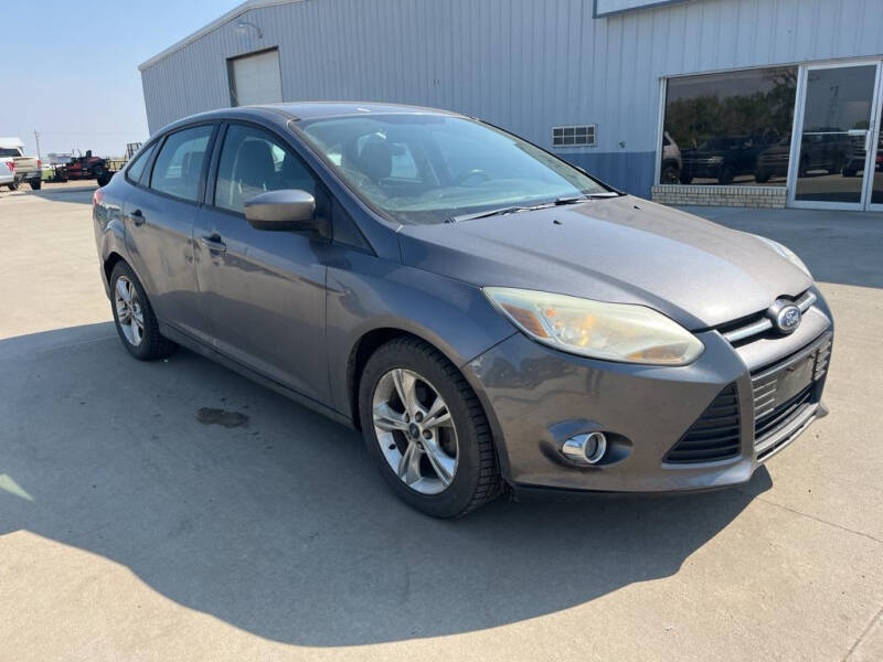 Used 2012 Ford Focus SE with VIN 1FAHP3F27CL144372 for sale in Chamberlain, SD