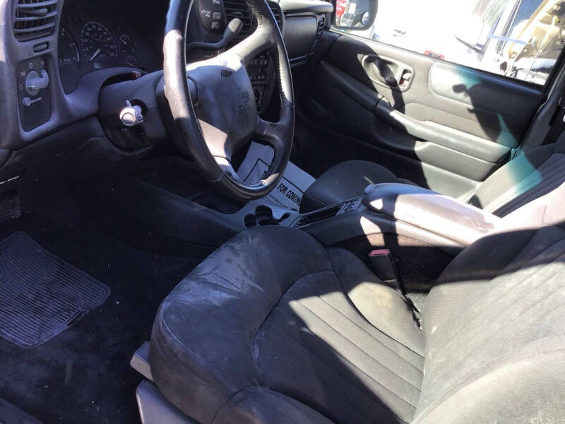 2003 Chevrolet S-10 LS