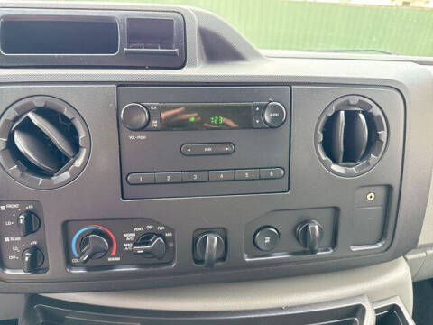 2014 Ford E-Series E-250