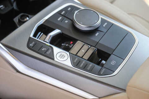 2025 BMW 3 Series 330i xDrive