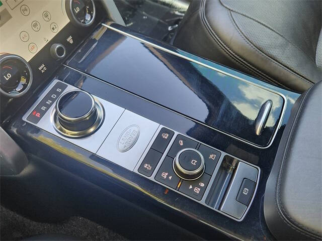 2022 Land Rover Range Rover P525 HSE Westminster Edition