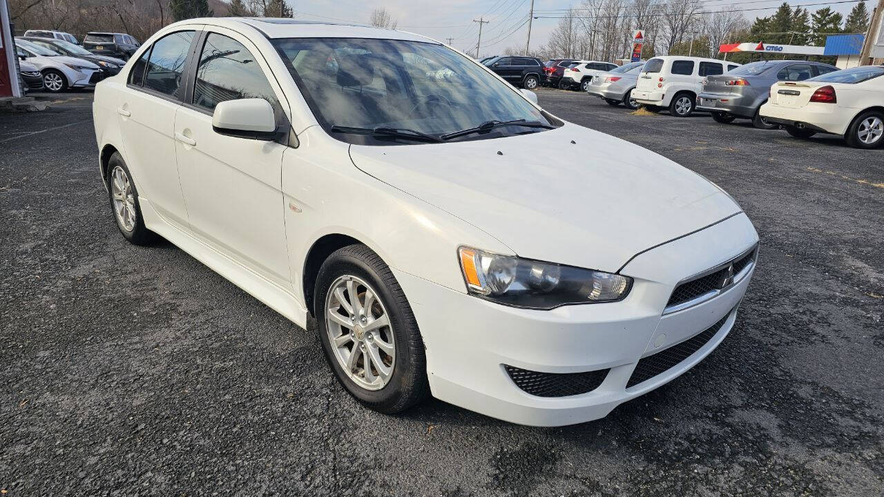 2011 Mitsubishi Lancer ES CVT's photo
