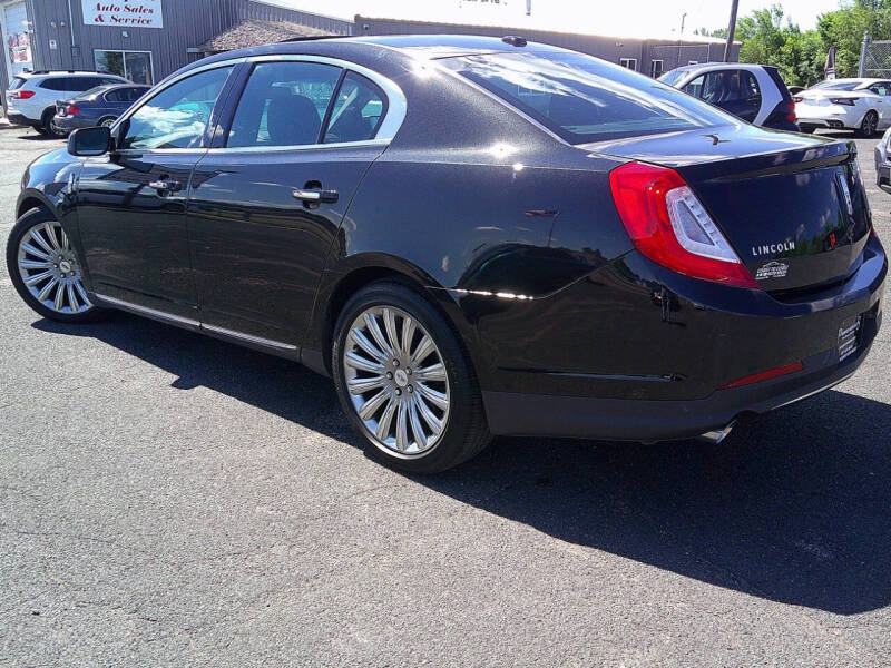 2014 Lincoln MKS