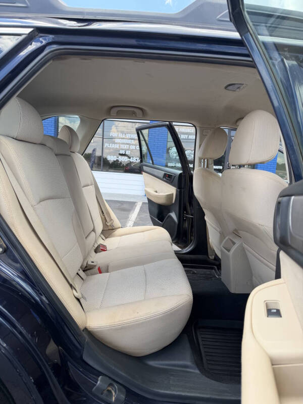 2018 Subaru Outback 2.5i