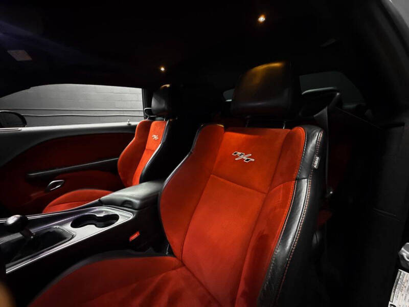 2016 Dodge Challenger R/T Scat Pack