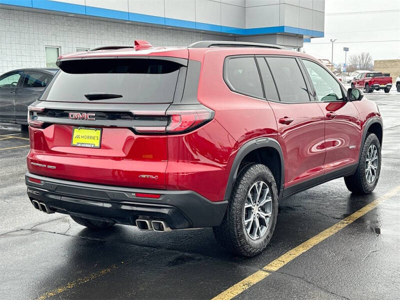 2024 GMC Acadia AT4
