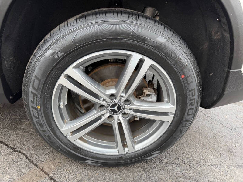 2022 Mercedes-Benz GLC GLC 300 4MATIC