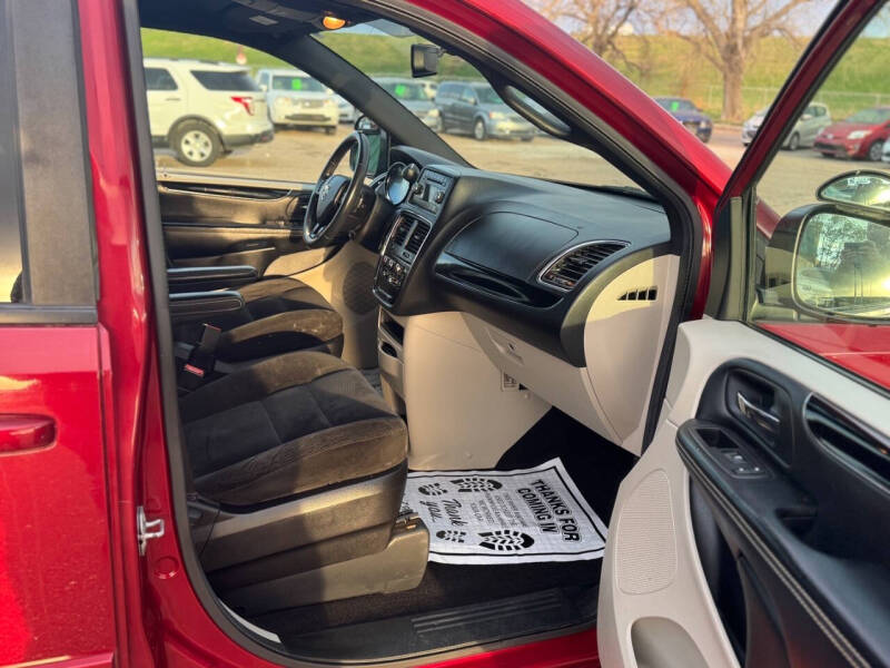 2016 Dodge Grand Caravan SE