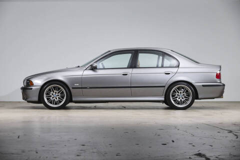 2003 BMW M5